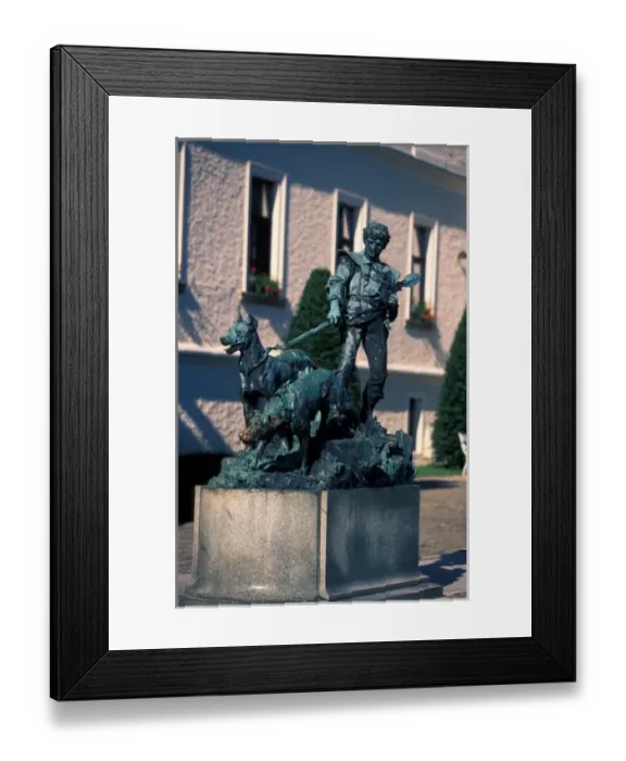 Framed Print : Europe, Konopiste Castle, Czech Republic, statue Framed Print : Europe, Konopiste Castle, Czech Republic, statue