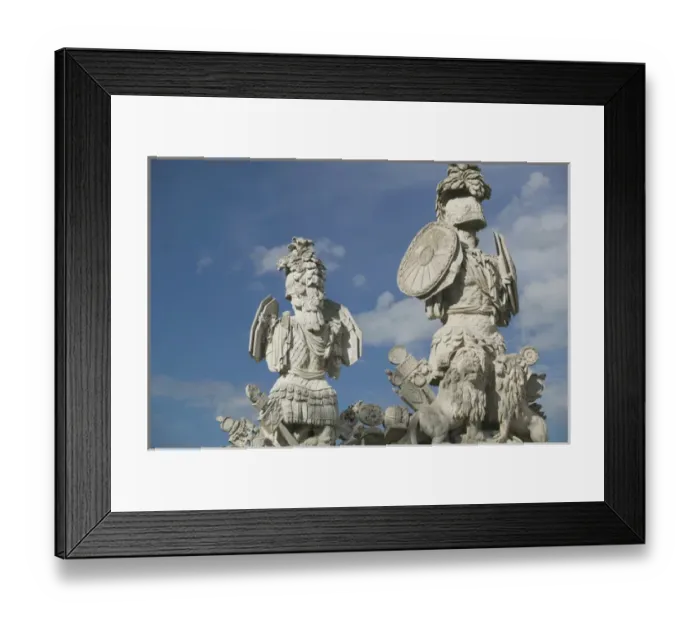Framed Print : AUSTRIA-Vienna: Schonbrunn Palace  /  Statues at the Gloriette