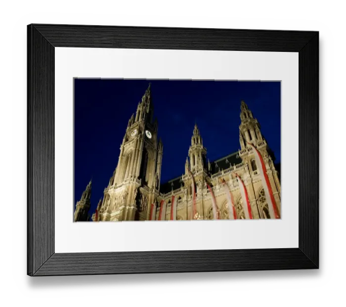 Framed Print : AUSTRIA-Vienna: Neues Rathaus / New Vienna Town Hall / Evening Rathausplatz Framed Print : AUSTRIA-Vienna: Neues Rathaus / New Vienna Town Hall / Evening Rathausplatz