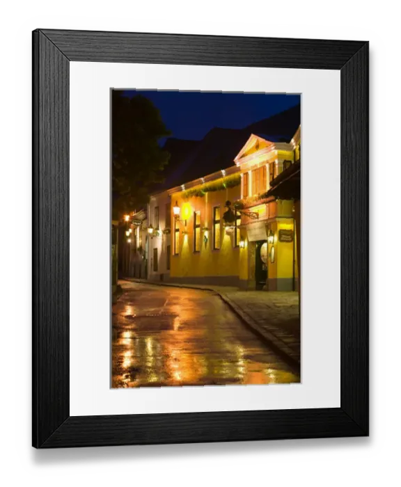 Framed Print : AUSTRIA-Vienna (Grinzing): Heurigen - Wine Taverns / Exterior Famous Wine Tavern Framed Print : AUSTRIA-Vienna (Grinzing): Heurigen - Wine Taverns / Exterior Famous Wine Tavern