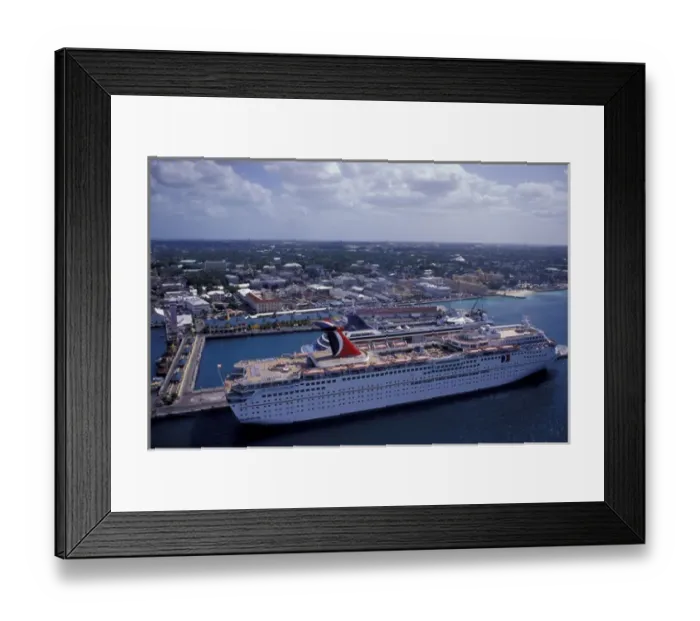 Framed Print : CARIBBEAN, Bahamas, Nassau Cruise ship docked