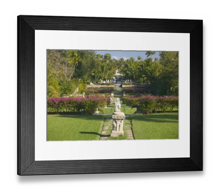Framed Print : BAHAMAS-New Providence Island-Nassau: Paradise Island- Versailles Gardens Framed Print : BAHAMAS-New Providence Island-Nassau: Paradise Island- Versailles Gardens