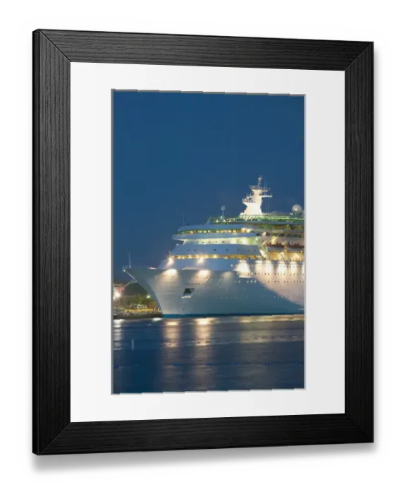 Framed Print : BAHAMAS- New Providence Island-Nassau: Port of Nassau - Cruise Ship - Evening Framed Print : BAHAMAS- New Providence Island-Nassau: Port of Nassau - Cruise Ship - Evening