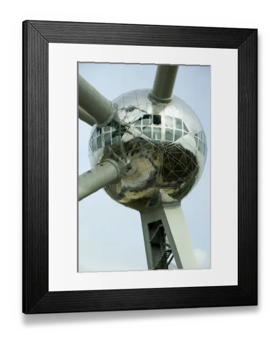 Framed Print : Belgium, Brussels, Atomium. Futuristic building built for the International Exhibition Framed Print : Belgium, Brussels, Atomium. Futuristic building built for the International Exhibition