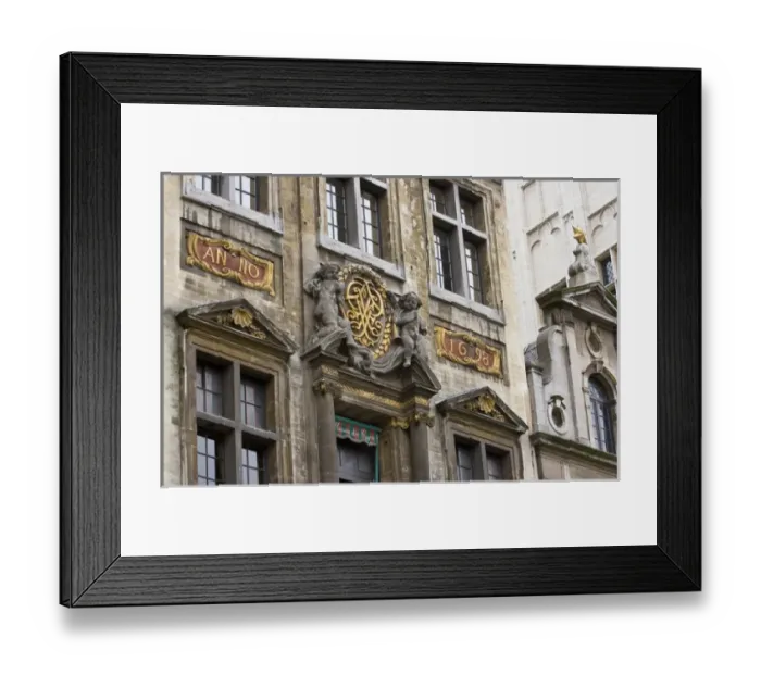 Framed Print : Brussels, Belgium, Grand Place, restaurant, Europe Framed Print : Brussels, Belgium, Grand Place, restaurant, Europe
