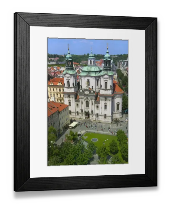 Framed Print : St Nicholas Church in old town square, Prague, Czech Republic Framed Print : St Nicholas Church in old town square, Prague, Czech Republic