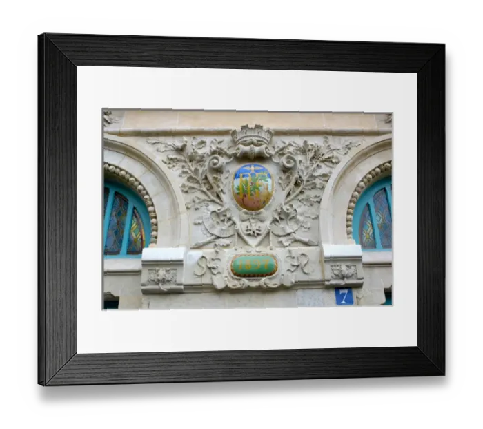Framed Print : 03. France, Paris, relief sculpture on building (Editorial Usage Only) Framed Print : 03. France, Paris, relief sculpture on building (Editorial Usage Only)