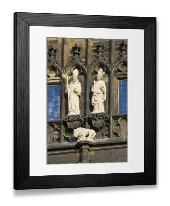 Framed Print : Statues on the Old Town Bridge Tower, Prague, Capital city of Czech, UNESCO World Heritage Site Framed Print : Statues on the Old Town Bridge Tower, Prague, Capital city of Czech, UNESCO World Heritage Site