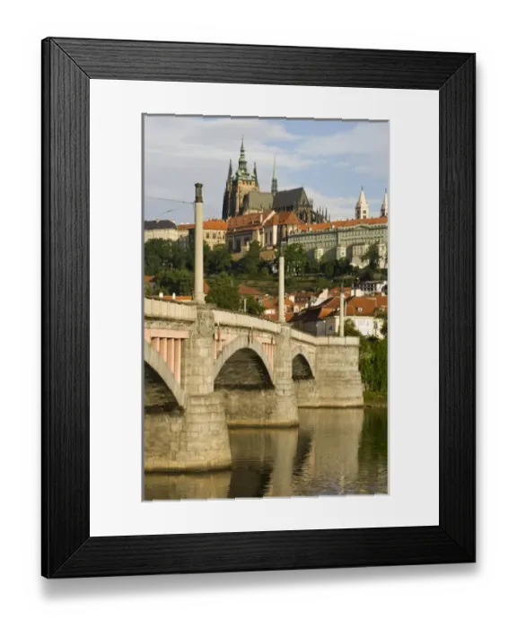 Framed Print : Manes Bridge with the St. Vitus Cathedral and the Prague Castle, in the background Framed Print : Manes Bridge with the St. Vitus Cathedral and the Prague Castle, in the background
