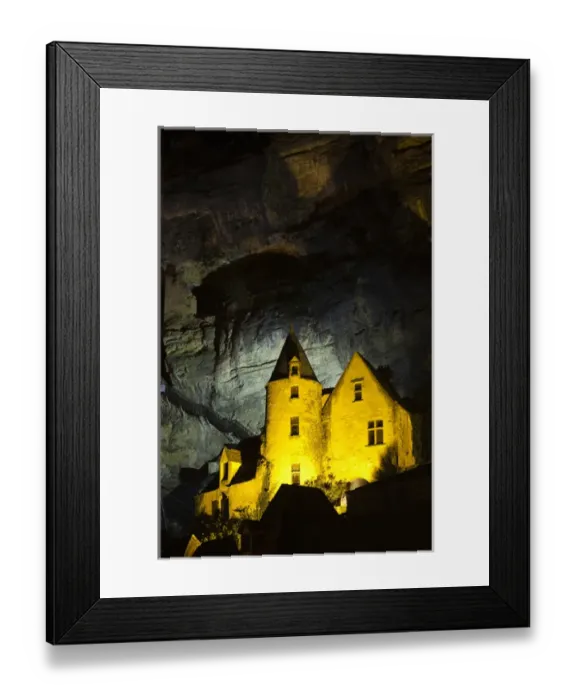 Framed Print : France, Aquitaine Region, Dordogne Department, La Roque Gageac, town on the Dordogne River Framed Print : France, Aquitaine Region, Dordogne Department, La Roque Gageac, town on the Dordogne River