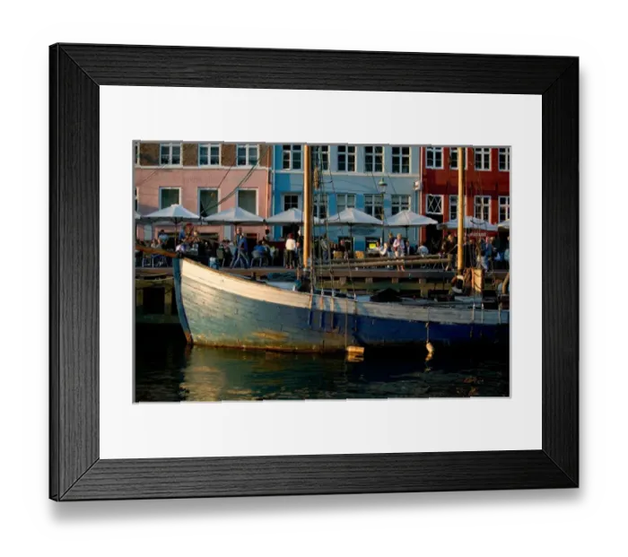 Framed Print : Nyhavn, Copenhagen, Denmark Framed Print : Nyhavn, Copenhagen, Denmark