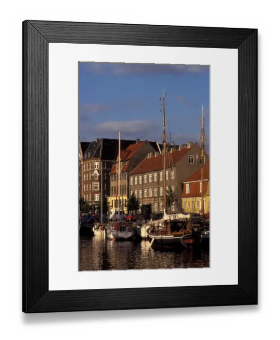 Framed Print : Denmark, Copenhagen, Christianshavns Kanaal Framed Print : Denmark, Copenhagen, Christianshavns Kanaal