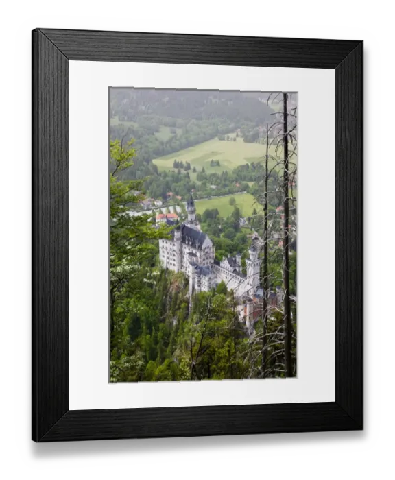 Framed Print : GERMANY, Bayern-Bavaria, Deutsche Alpenstrasse, Schwangau. Neuschwanstein Castle Framed Print : GERMANY, Bayern-Bavaria, Deutsche Alpenstrasse, Schwangau. Neuschwanstein Castle