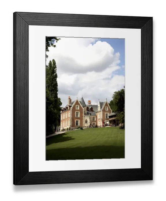 Framed Print : Le Clos Luce. the final home of Leonardo da Vinci. Amboise. Loire Valley. France Framed Print : Le Clos Luce. the final home of Leonardo da Vinci. Amboise. Loire Valley. France