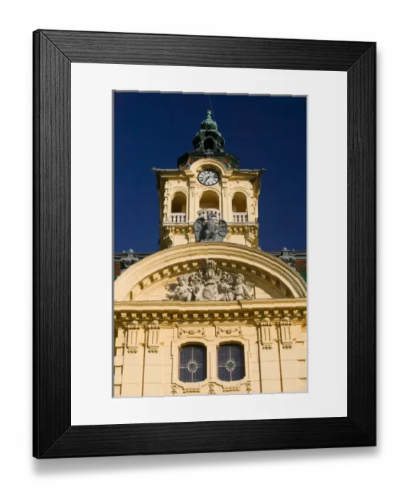 Framed Print : HUNGARY-Great Plain-SZEGED: Szechenyi ter Square- Detail of Szeged Town Hall