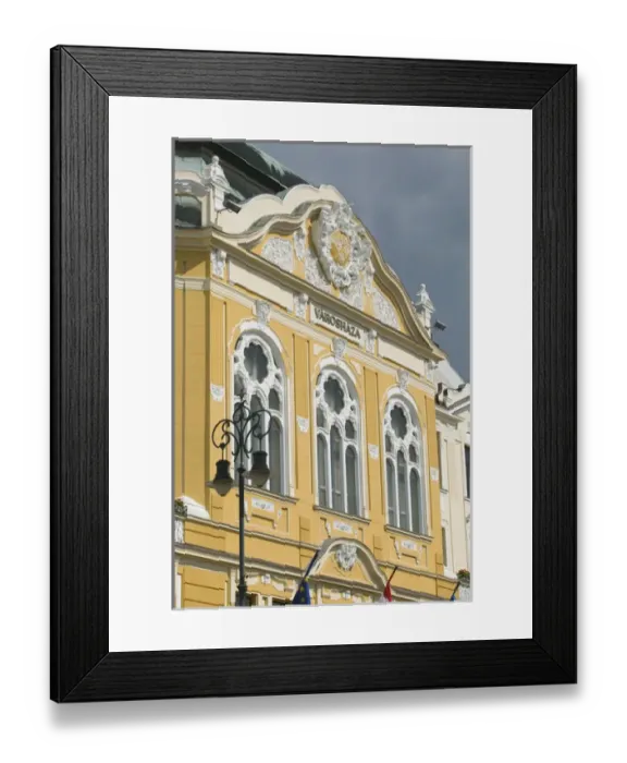 Framed Print : HUNGARY-Southern Transdanubia-PECS: Szechenyi ter Square  /  Town Hall