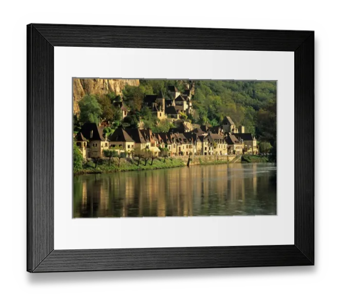 Framed Print : La Roque-Gageac, Dordogne, Perigord, France Dordogne River Framed Print : La Roque-Gageac, Dordogne, Perigord, France Dordogne River