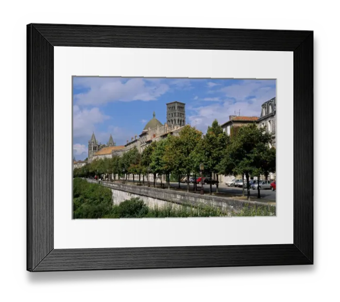 Framed Print : Angouleme, Charante, France Framed Print : Angouleme, Charante, France