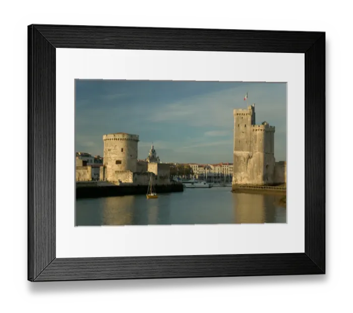 Framed Print : Tour de la Chaine and Tour St Nicolas, old port of La Rochelle, Charante Maritime, France