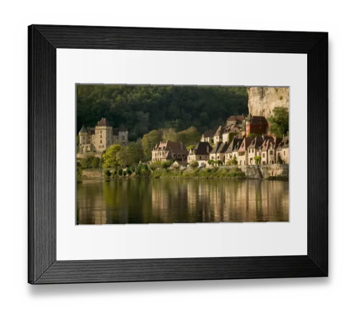 Framed Print : La Roque-Gageac, Dordogne, Perigord, France Framed Print : La Roque-Gageac, Dordogne, Perigord, France