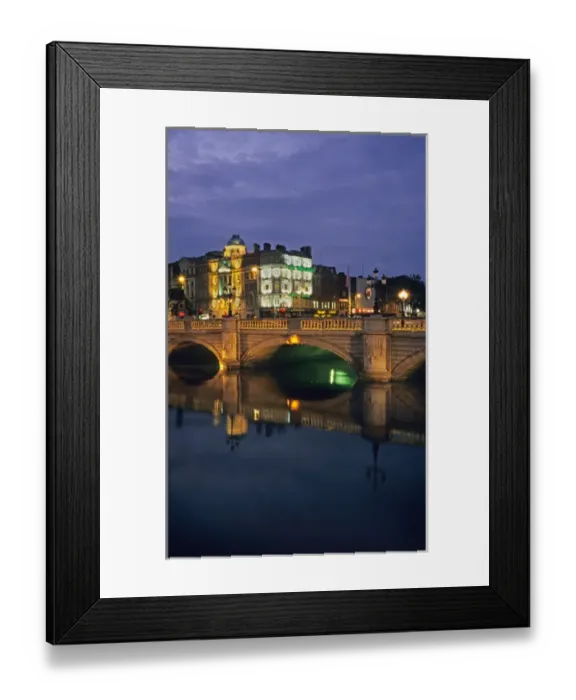 Framed Print : O Connell Bridge; River Liffy; Dublin; Ireland
