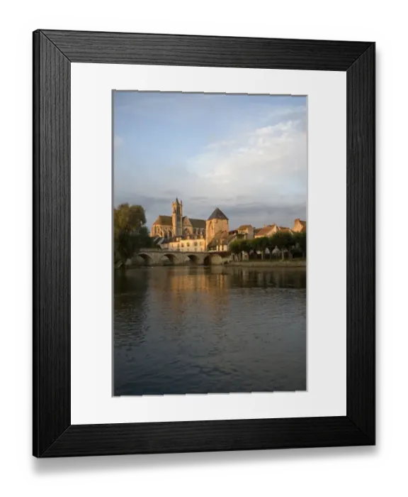 Framed Print : Moret-sur-Loing, River Loing, Seine-et-Marne, Ile de France, France Framed Print : Moret-sur-Loing, River Loing, Seine-et-Marne, Ile de France, France