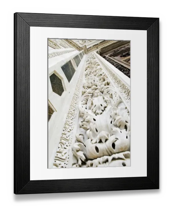 Framed Print : Church of Santa Croce, Firenze, Main gate, UNESCO World Heritage Site, Tuscany, Italy Framed Print : Church of Santa Croce, Firenze, Main gate, UNESCO World Heritage Site, Tuscany, Italy