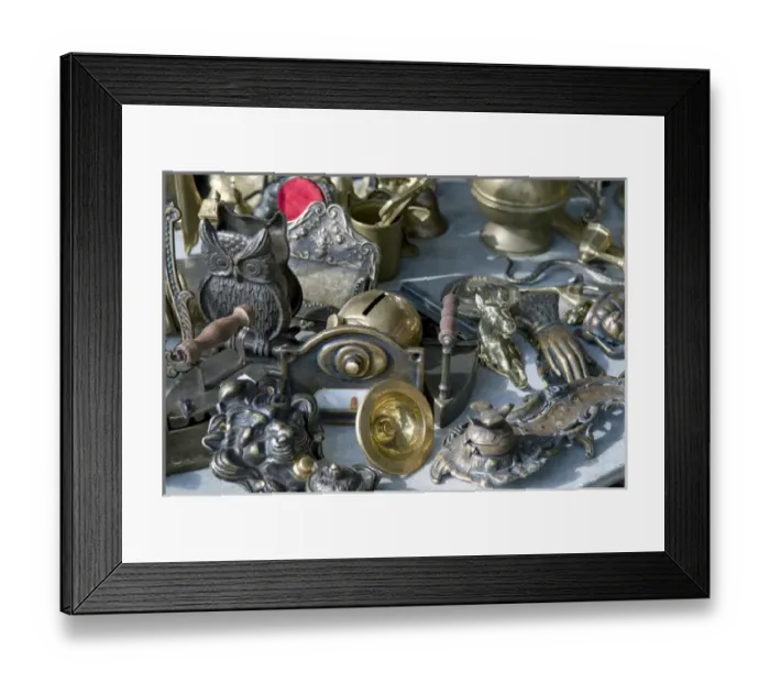 Framed Print : Flea Market in Piazza dei Ciompi, Piazza dei Ciompi, Firenze, UNESCO World Heritage Site Framed Print : Flea Market in Piazza dei Ciompi, Piazza dei Ciompi, Firenze, UNESCO World Heritage Site