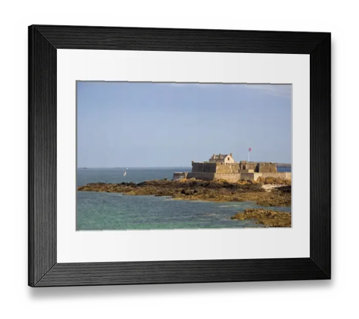 Framed Print : Fort du Petit Be at the Bastille of Brittany at Saint-Malo in Brittany Framed Print : Fort du Petit Be at the Bastille of Brittany at Saint-Malo in Brittany