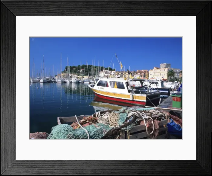 Framed Print : Sanary Sur Mer, France Framed Print : Sanary Sur Mer, France