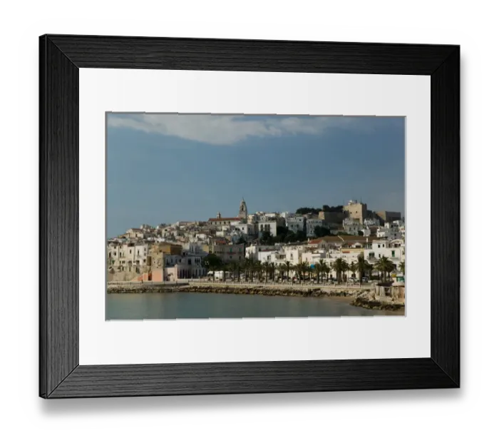 Framed Print : Italy, Puglia, Promontorio del Gargano, Vieste, Town View from Harbor