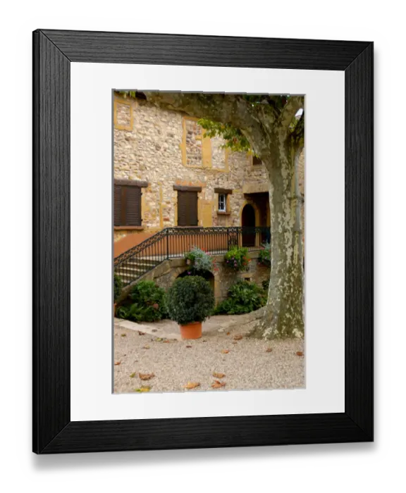 Framed Print : 03. France, Burgundy, Denice, Chateau de Cercy, courtyard (Editorial Usage Only) Framed Print : 03. France, Burgundy, Denice, Chateau de Cercy, courtyard (Editorial Usage Only)