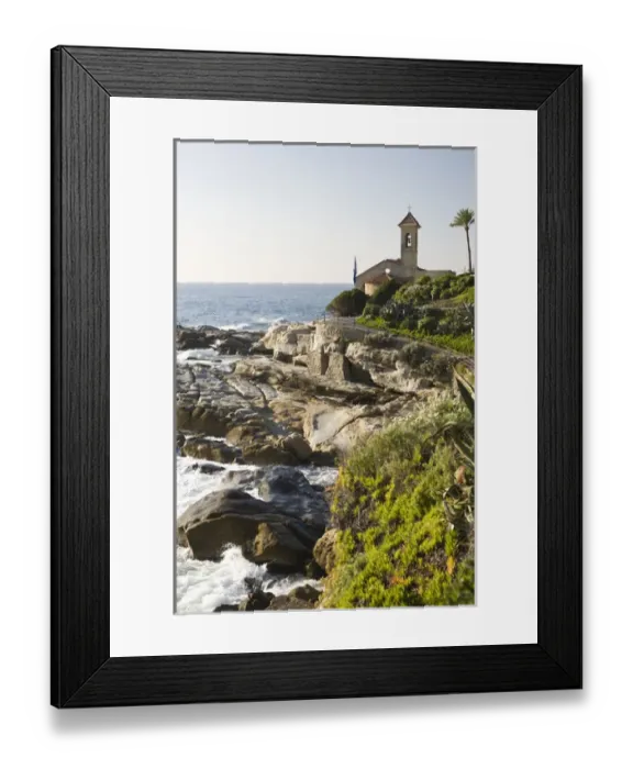 Framed Print : Coastline area near Menton in the South of France. Near the Italian border