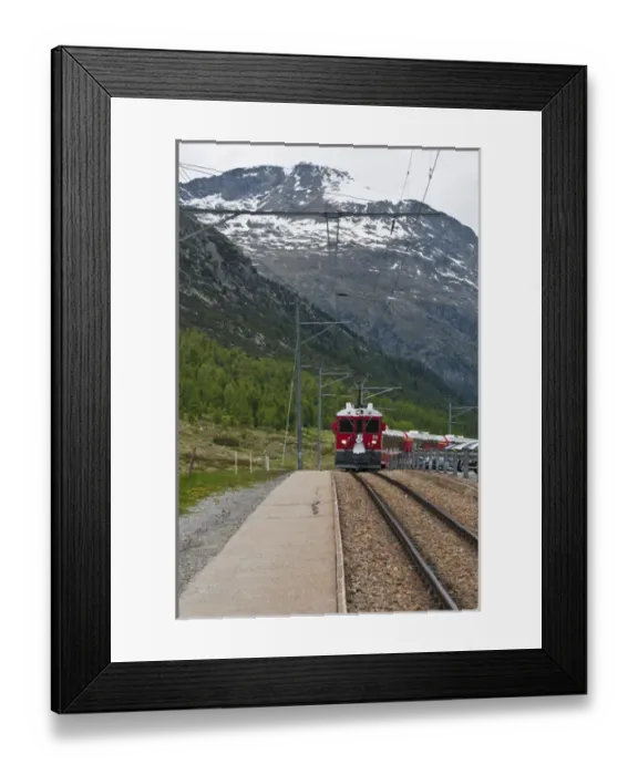 Framed Print : Diavolezza Peak, Switzerland. Train and station Framed Print : Diavolezza Peak, Switzerland. Train and station