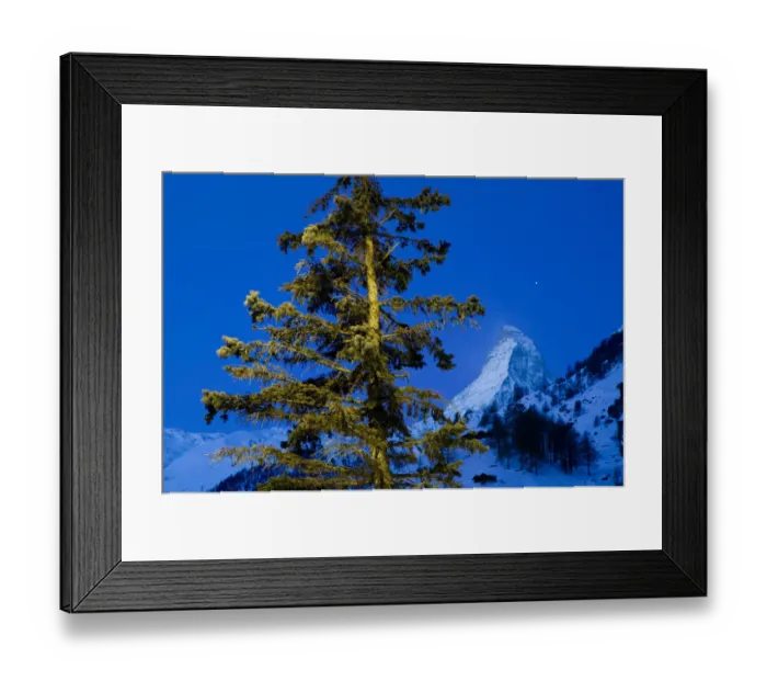 Framed Print : SWITZERLAND-Wallis / Valais-ZERMATT: View of Matterhorn / Evening / Winter Framed Print : SWITZERLAND-Wallis / Valais-ZERMATT: View of Matterhorn / Evening / Winter