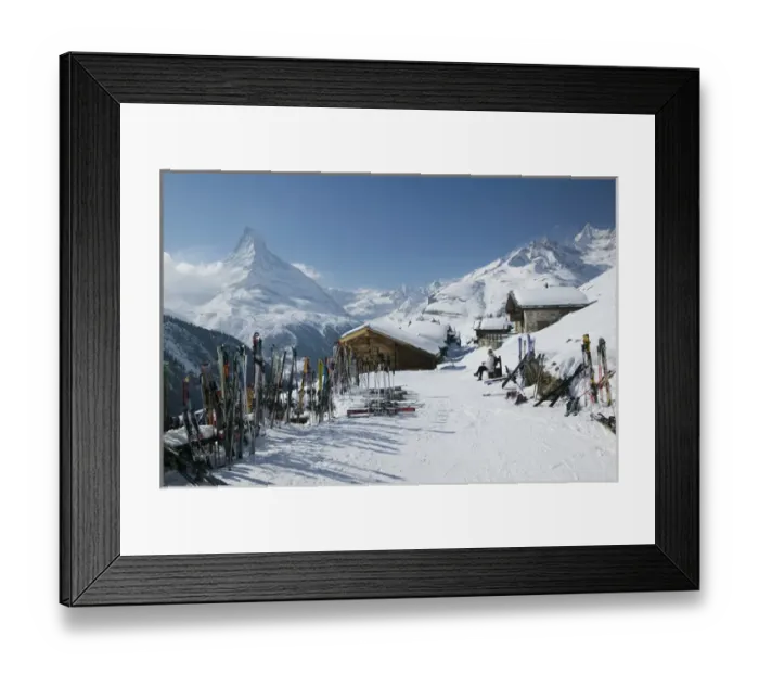 Framed Print : SWITZERLAND-Wallis  /  Valais-ZERMATT: Findeln  /  Winter Mountain Ski Village & Matterhorn