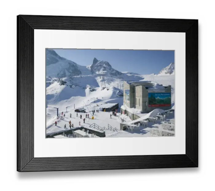 Framed Print : SWITZERLAND-Wallis / Valais-ZERMATT: Trockener Steg (el. 2939 meters) / Winter Skiers (NR) Framed Print : SWITZERLAND-Wallis / Valais-ZERMATT: Trockener Steg (el. 2939 meters) / Winter Skiers (NR)