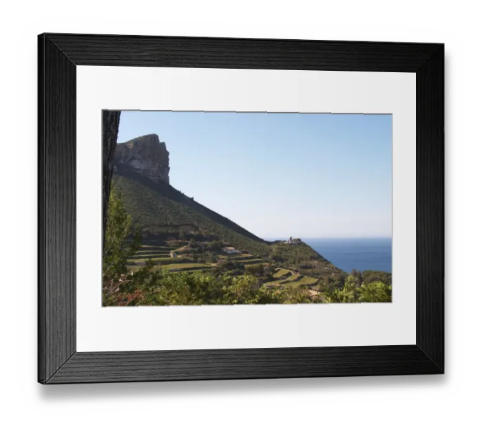 Framed Print : The Cassis cliff, the sea and vineyards on the slope Clos Ste Magdeleine Sack-Zafiropulo Framed Print : The Cassis cliff, the sea and vineyards on the slope Clos Ste Magdeleine Sack-Zafiropulo