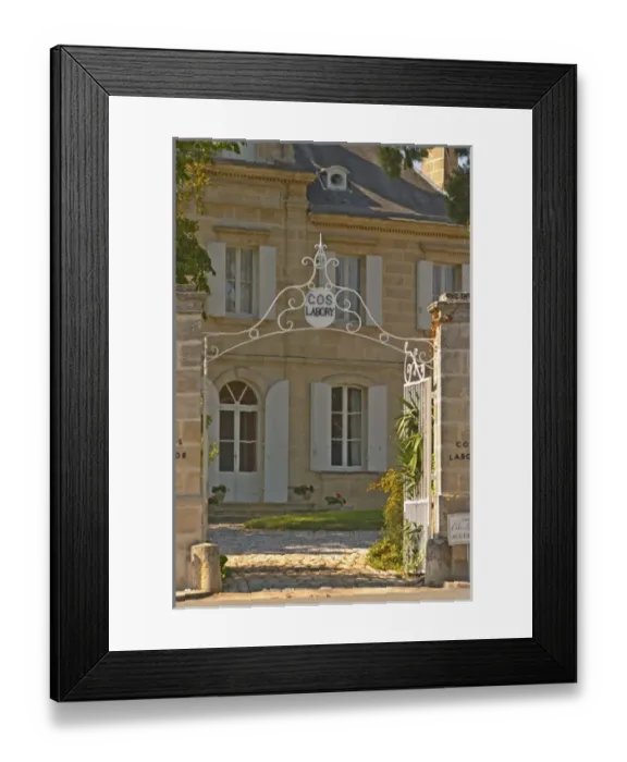 Framed Print : Chateau Cos Labory in Saint St Estephe, wrought iron entrance gate to the park and garden