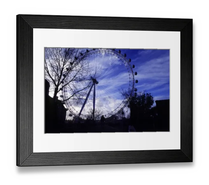Framed Print : London, England. The enormous ferris wheel, the London Eye is located on the south