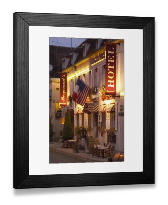 Framed Print : The Hotel Bergerands in the village of Chablis, Bourgogne Framed Print : The Hotel Bergerands in the village of Chablis, Bourgogne