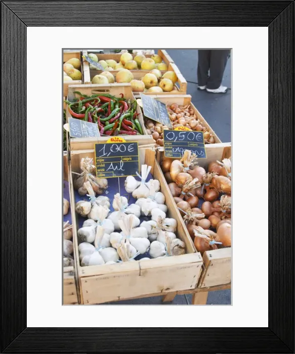 Framed Print : Garlic, onions and pimiento peppers for sale at a market stall at the street market in Bergerac Framed Print : Garlic, onions and pimiento peppers for sale at a market stall at the street market in Bergerac