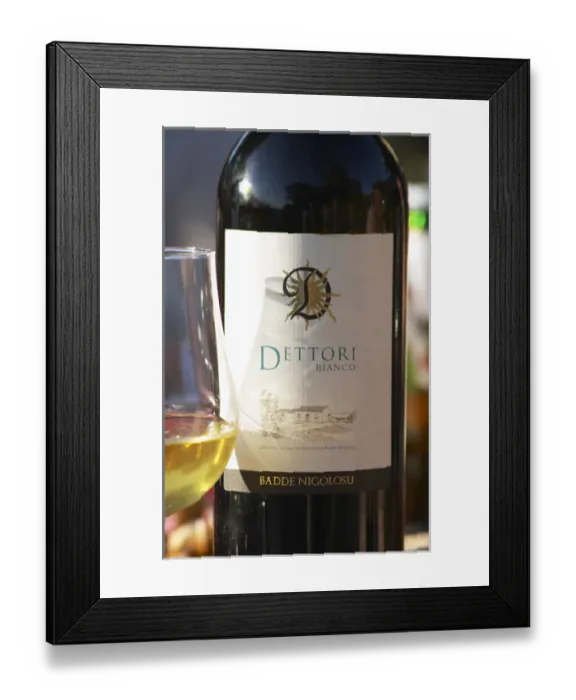 Framed Print : Dettori Bianco, Badde Nigolosu, Sardegna, Sardinia, white wine, Italy Clos des Iles Framed Print : Dettori Bianco, Badde Nigolosu, Sardegna, Sardinia, white wine, Italy Clos des Iles