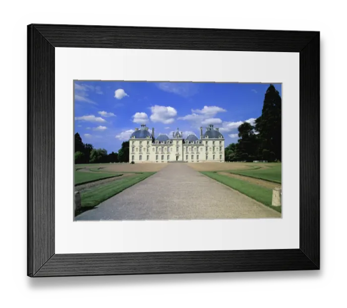 Framed Print : EU, France, Loire Valley, Loir-et-Cher. Chateau de Cheverny, Front Entrance Framed Print : EU, France, Loire Valley, Loir-et-Cher. Chateau de Cheverny, Front Entrance