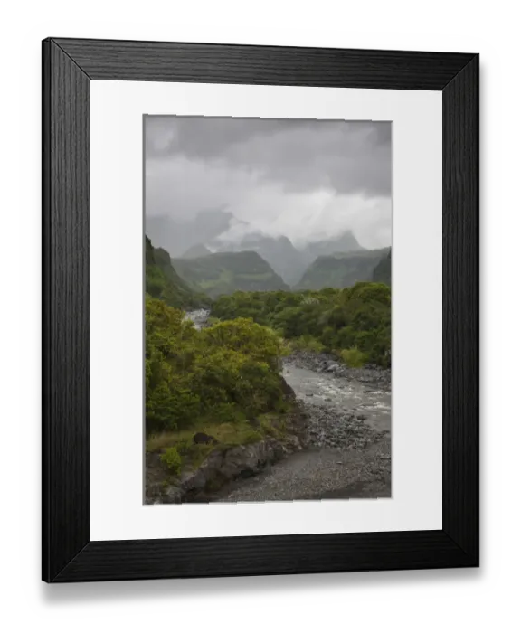 Framed Print : France, Reunion Island, La Riviere du Mat, Cirque de Salazie, Riviere du Mat River Valley Framed Print : France, Reunion Island, La Riviere du Mat, Cirque de Salazie, Riviere du Mat River Valley