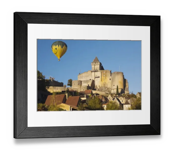 Framed Print : France, Aquitaine Region, Dordogne Department, Castelnaud-la-Chapelle, Chateau de Castelnaud Framed Print : France, Aquitaine Region, Dordogne Department, Castelnaud-la-Chapelle, Chateau de Castelnaud