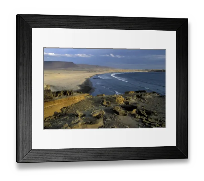 Framed Print : South America, Peru, Pisco, Ica Paracas National Reserve Playa Yumaque Framed Print : South America, Peru, Pisco, Ica Paracas National Reserve Playa Yumaque