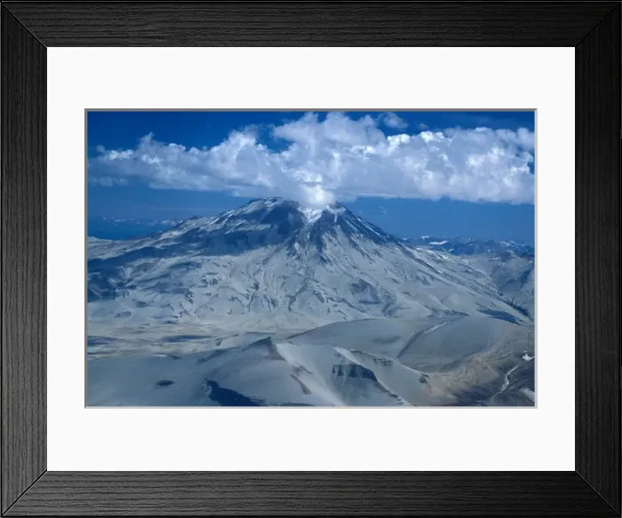 Framed Print : NA, USA, Alaska, Aleutian chain, Katmai NP, Valley of 10, 000 Smokes, Mt. Griggs