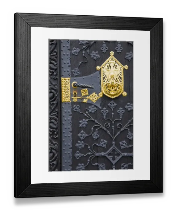 Framed Print : GERMANY, Hessen, Frankfurt am Main. Romerberg Square, door detail of the Frankfurt Framed Print : GERMANY, Hessen, Frankfurt am Main. Romerberg Square, door detail of the Frankfurt