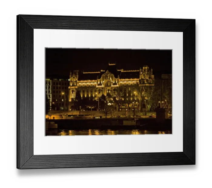 Framed Print : Seeing the sites of Budapest Huogary from the Danube River Framed Print : Seeing the sites of Budapest Huogary from the Danube River